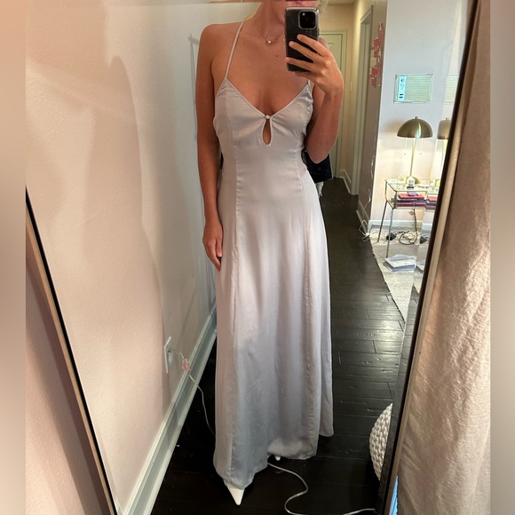 House of Harlow 1960 x Revolve Heidi Maxi in Silver, Size M - Picture 4 of 6